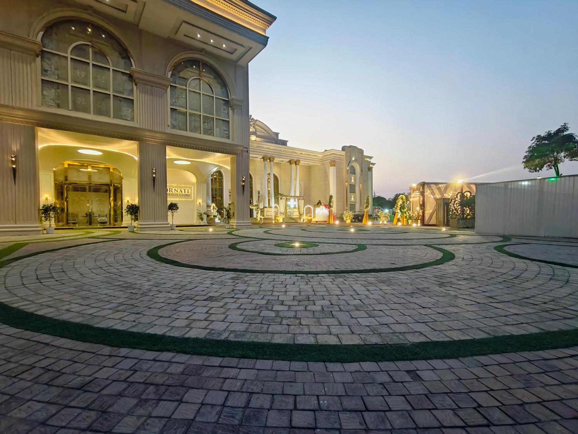 Hotel Ornate Lucknow Exterior foto